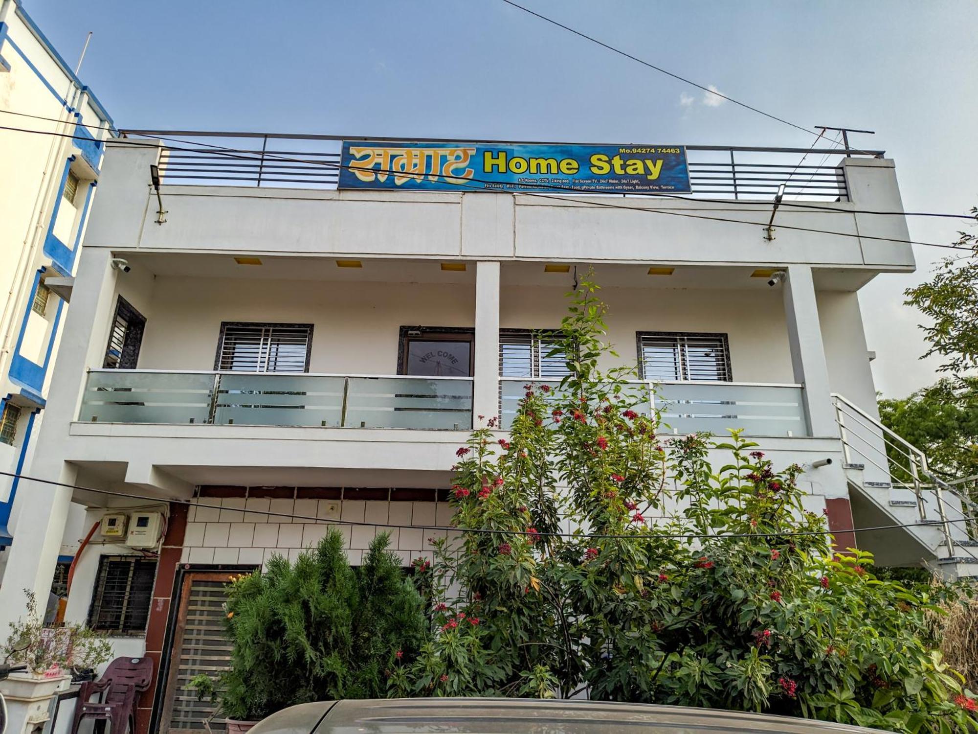 Samrat Homestay Garudeshwar Екстер'єр фото